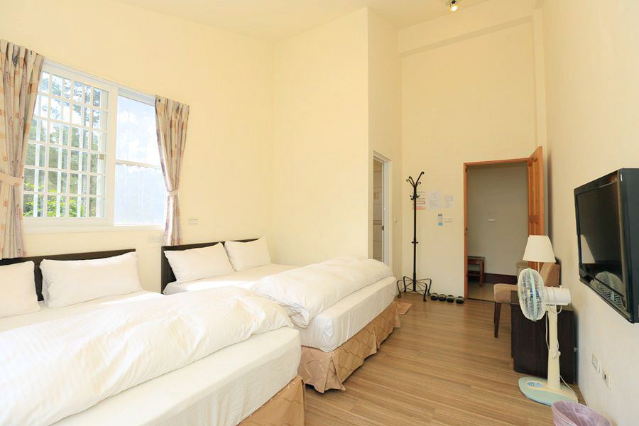 二樓包層(四間房) - 房型照片